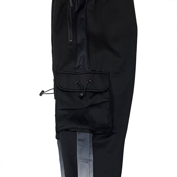 Ανδρικό παντελόνι φόρμας joggers σε στυλ cargo με πλαϊνές τσέπες Μαύρο US-776